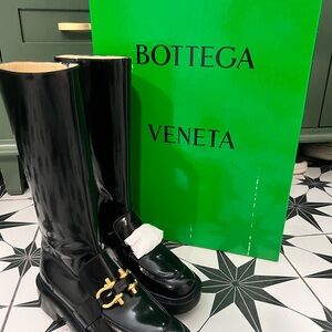 Bottega Veneta Glossy Black Boots with Gold Detail